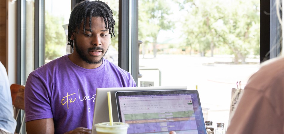 A male student applying to the Concordia University TexasDigital Marketing & Influence Website